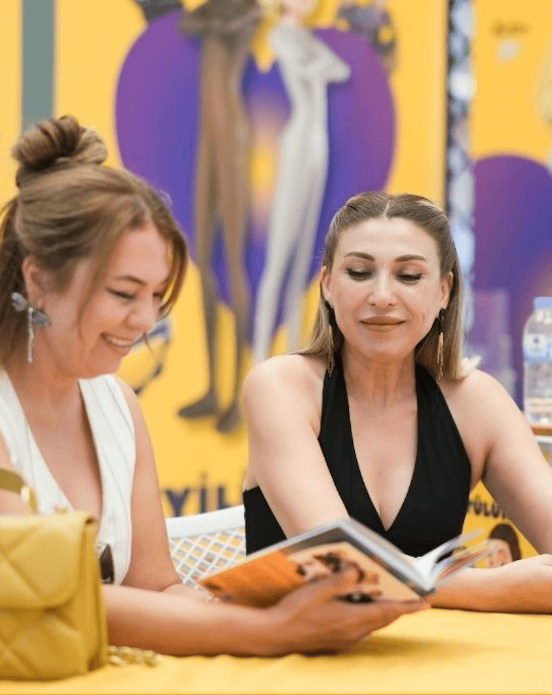 Yazarımızın İmza Günü - Ana Fotoğraf